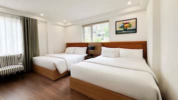 Caja de seguridad en la habitación, wifi gratis y ropa de cama