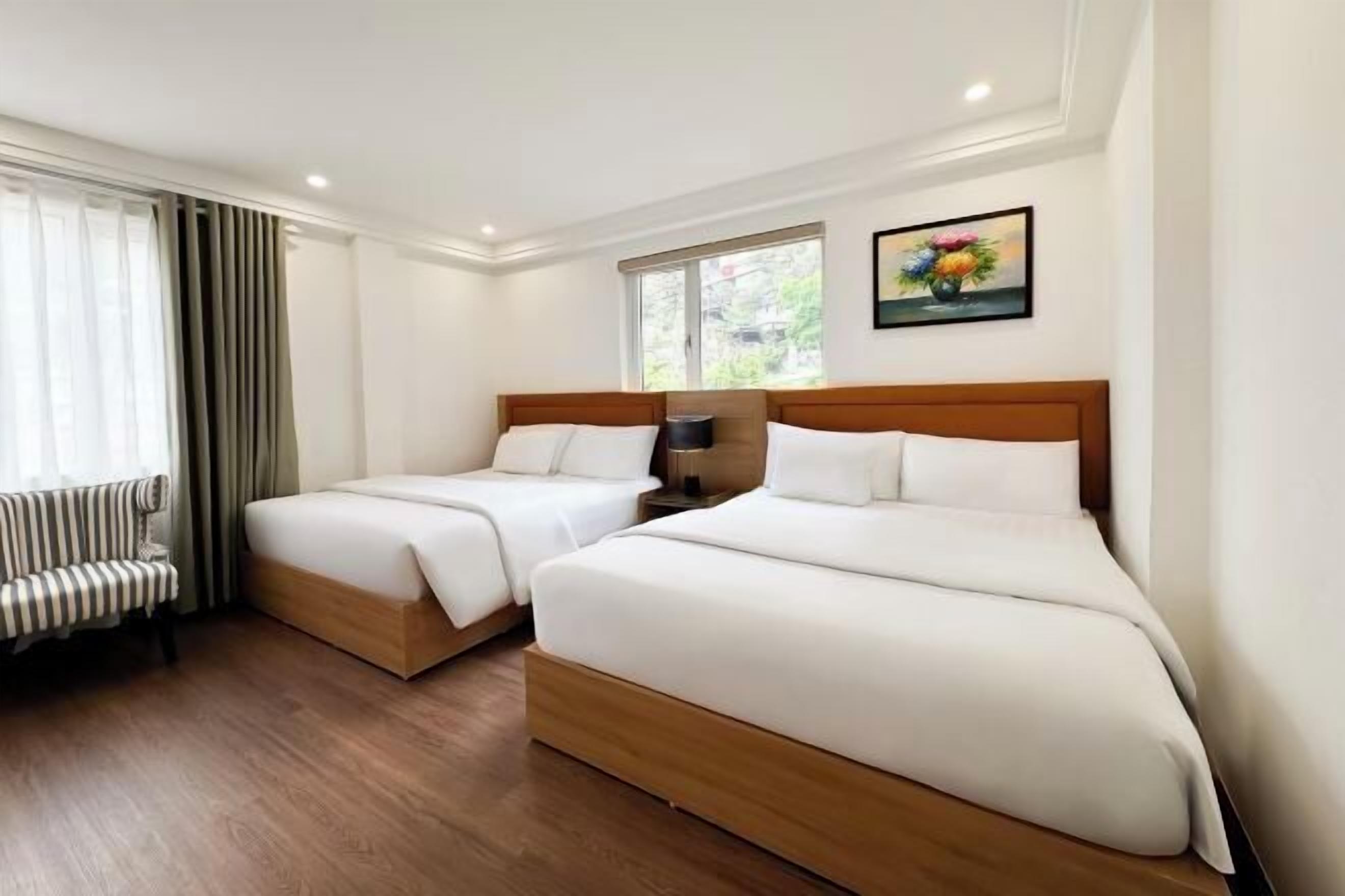 In-room safe, free WiFi, bed sheets