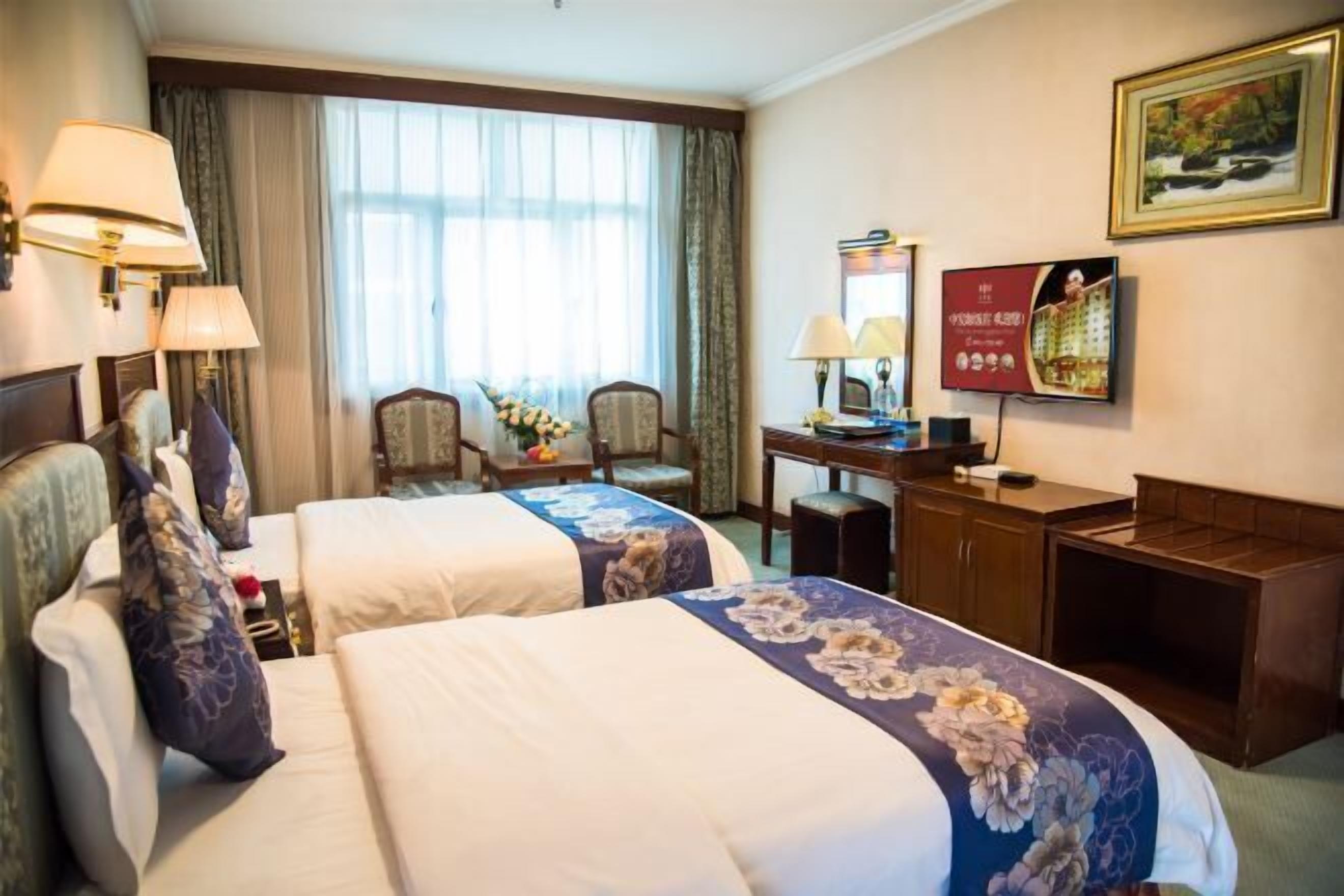 Desk, blackout drapes, rollaway beds, free WiFi