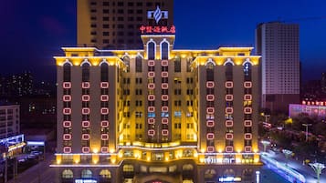 Façade de l’hébergement - soirée/nuit