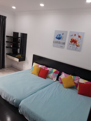 Comfort House, 5 Bedrooms, Accessible, Kitchen