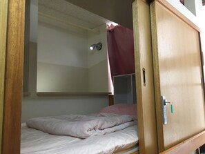 Wi-Fi gratuit, draps fournis