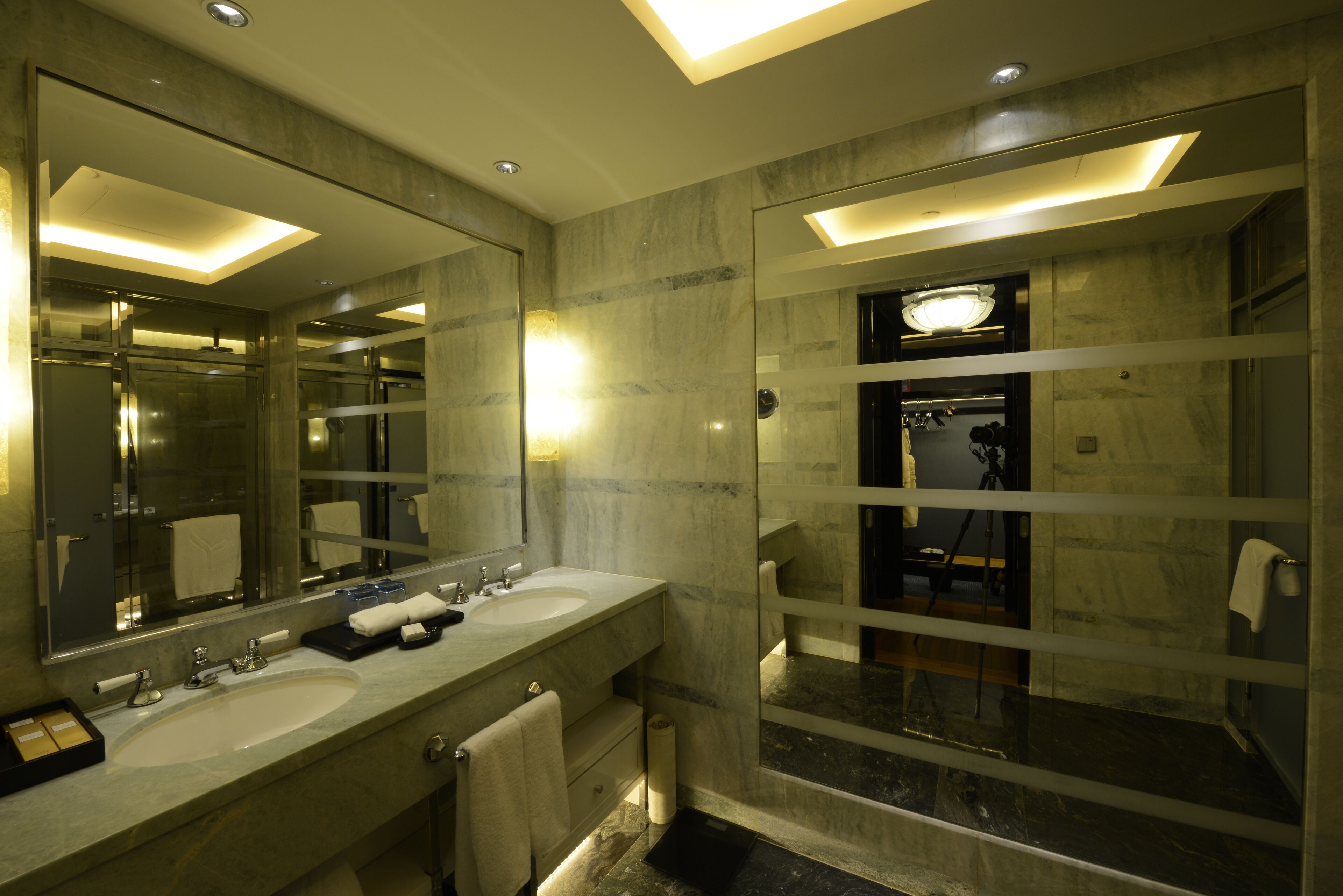 grand twin room | bathroom | designer toiletries, hair dryer, bathrobes, slippers