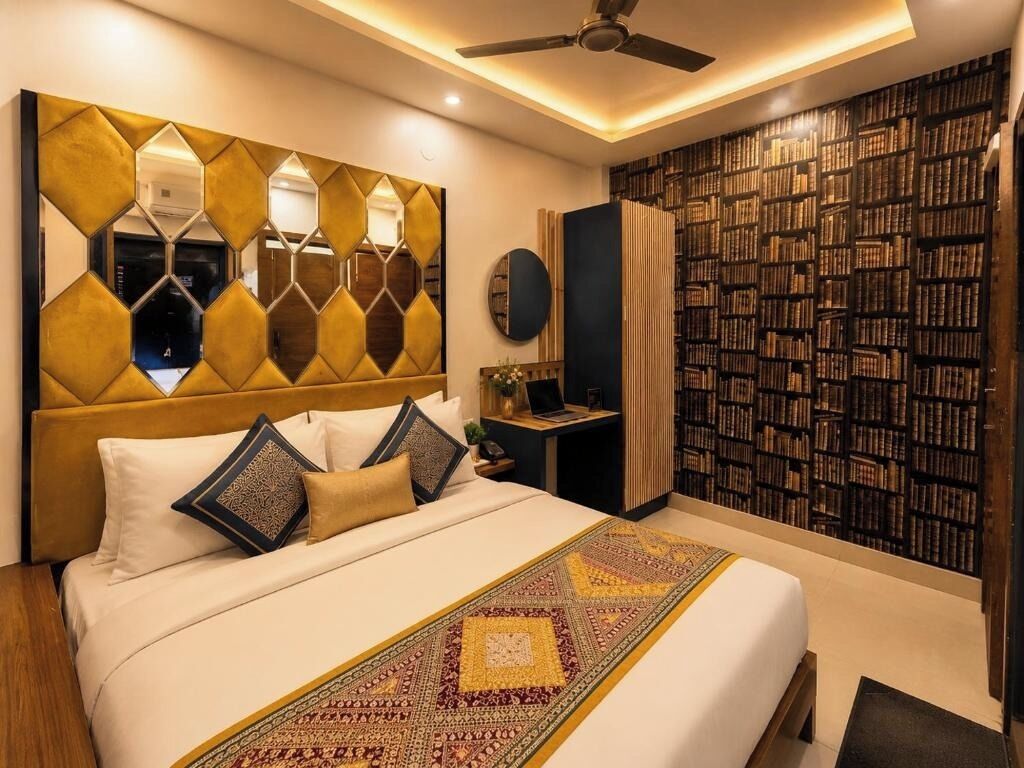Premium bedding, individually furnished, desk, laptop workspace
