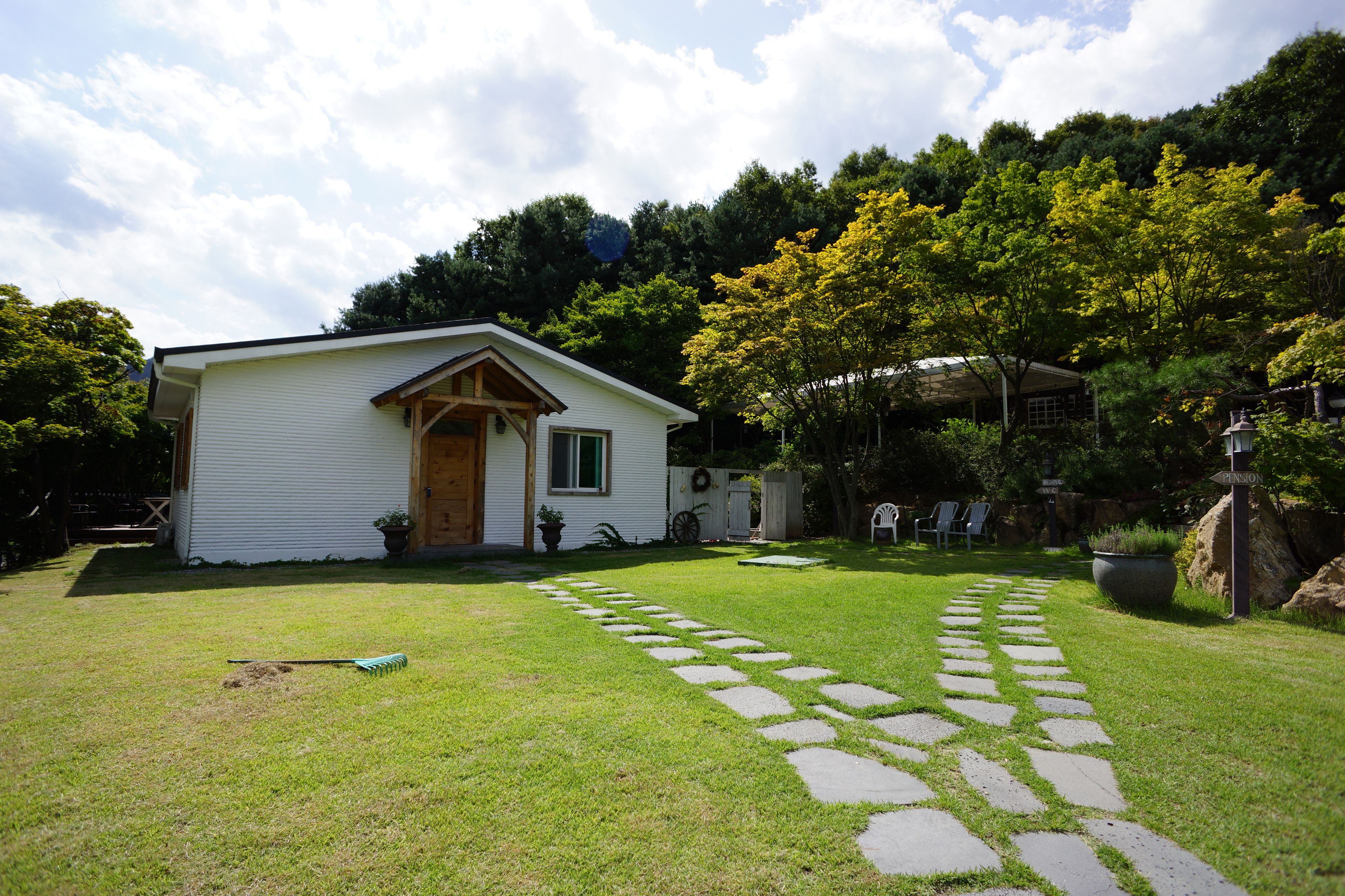 숙박 시설 정면