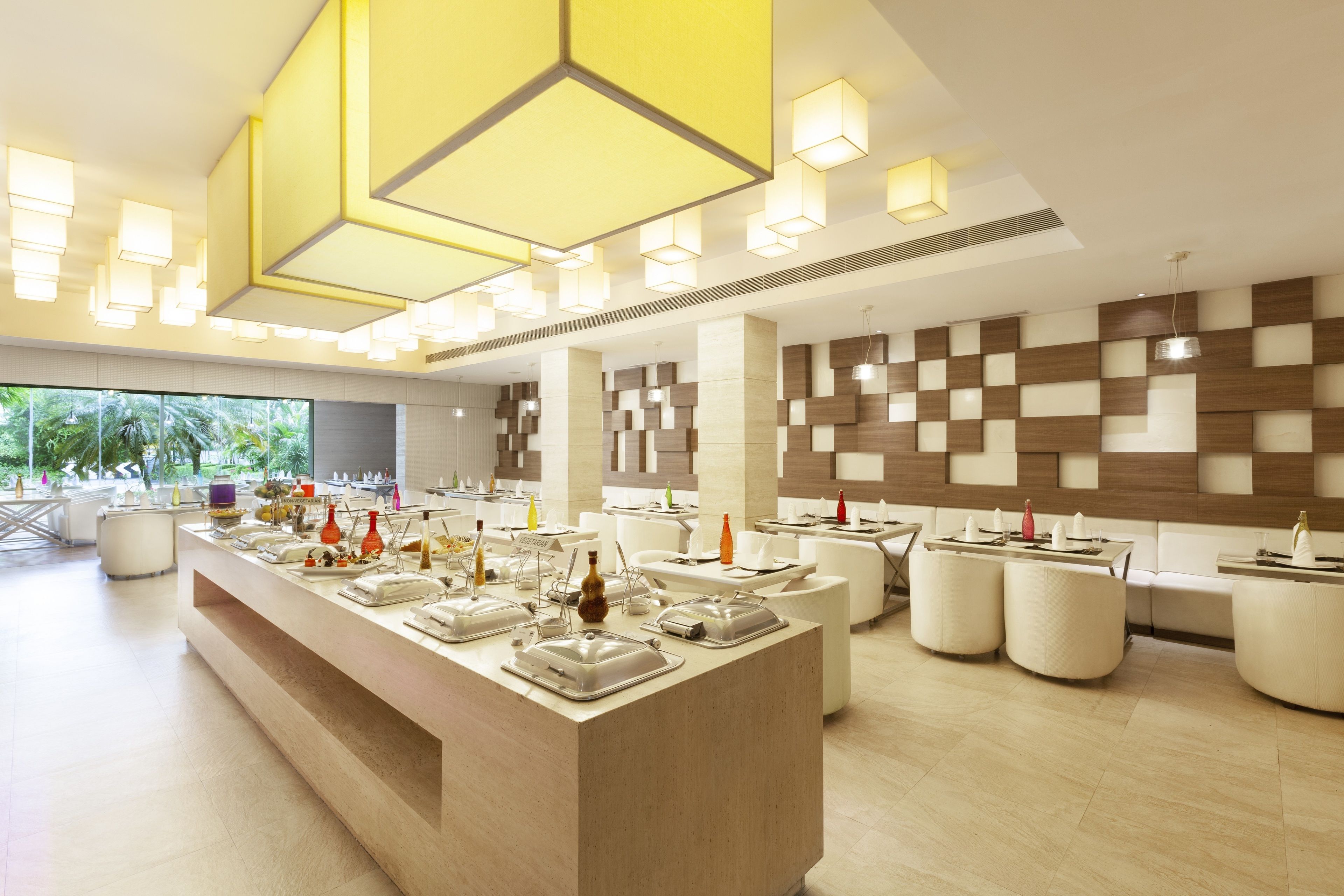 Breakfast, lunch, dinner served; international cuisine 