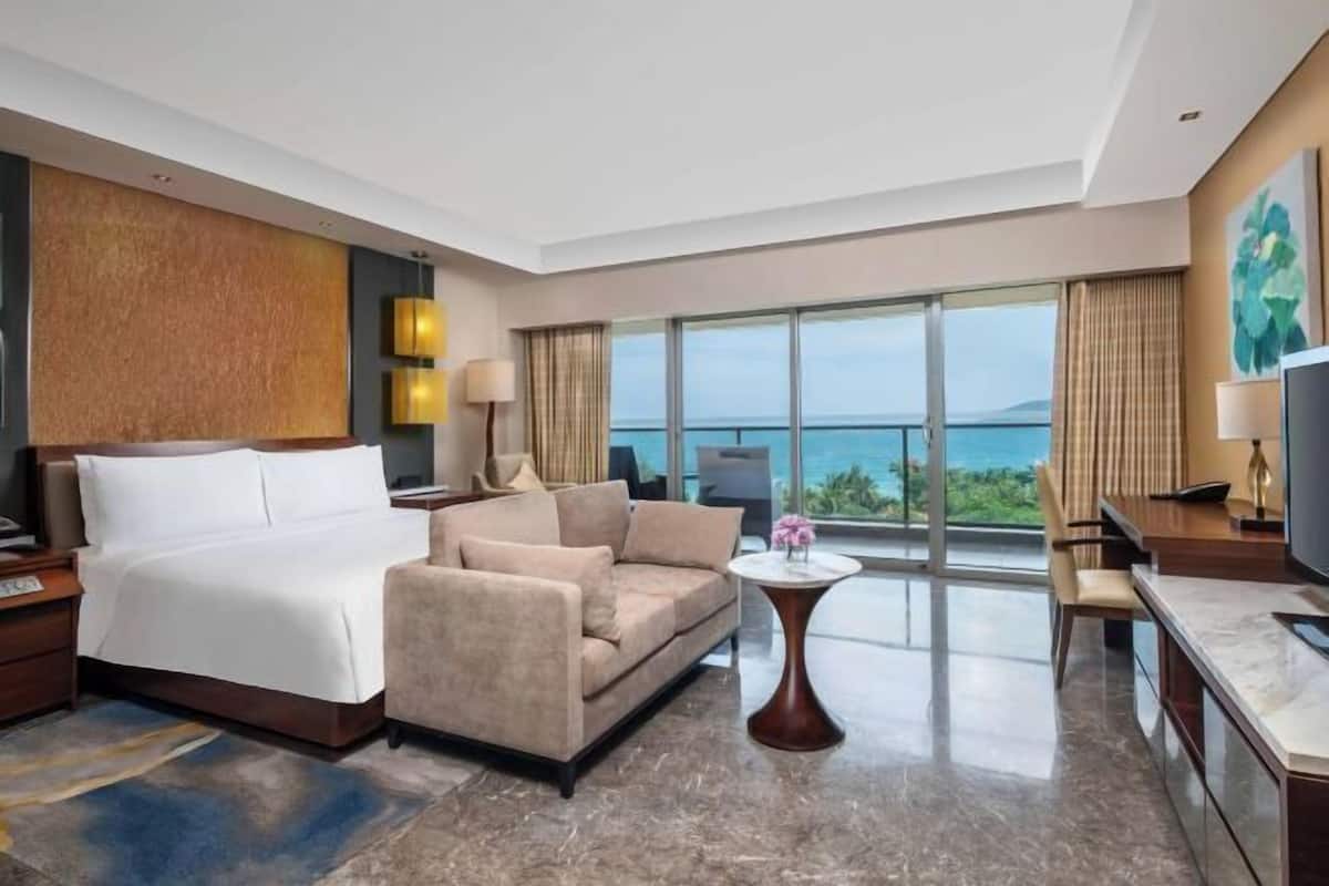 Living area | LCD TV