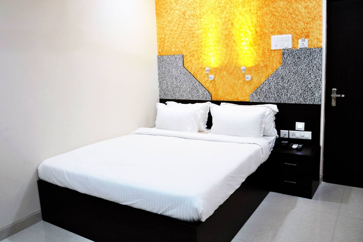 Chambre Exécutive Double ou avec lits jumeaux, 1 chambre | Literie de qualité supérieure, surmatelas, bureau, Wi-Fi gratuit