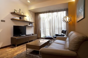 42-inch LCD TV with cable channels, TV - Saigon City Residence (Ho Chi Minh City)