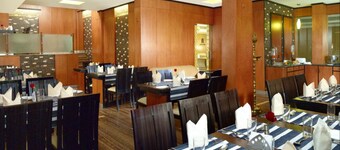 アーチャナ イン