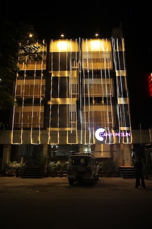 Front of property - evening/night