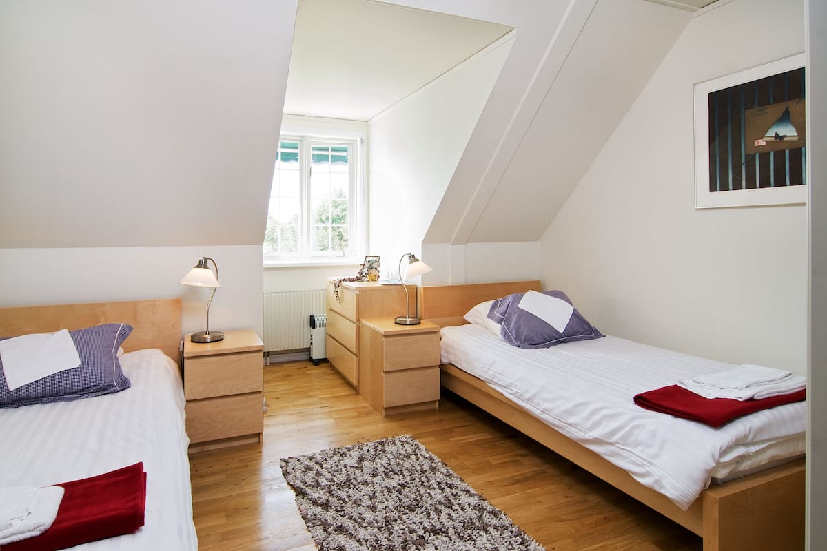 Chambre Double, salle de bains commune