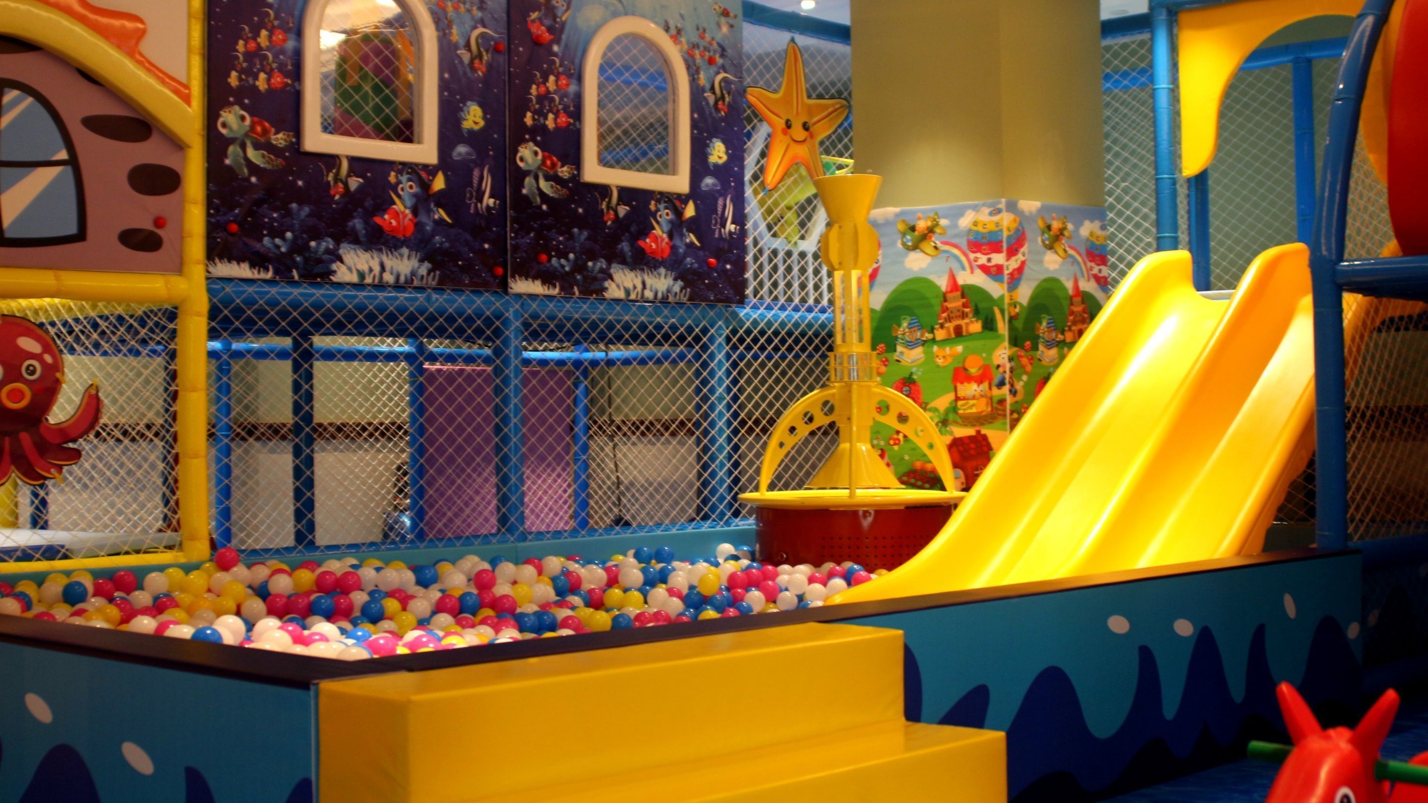 children’s play area – indoor