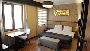 Standard Room, 1 Double Bed | Minibar, in-room safe, desk, laptop workspace - Izmit Saray Hotel (Izmit)
