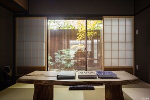 Casa tradicional (Reikaku Yasaka) | Vista para o jardim