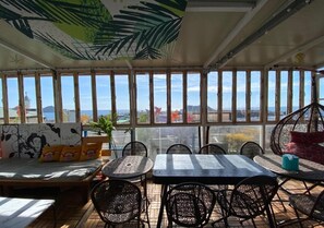 Restaurant - Gudeok Guest House - Hostel (Seogwipo)