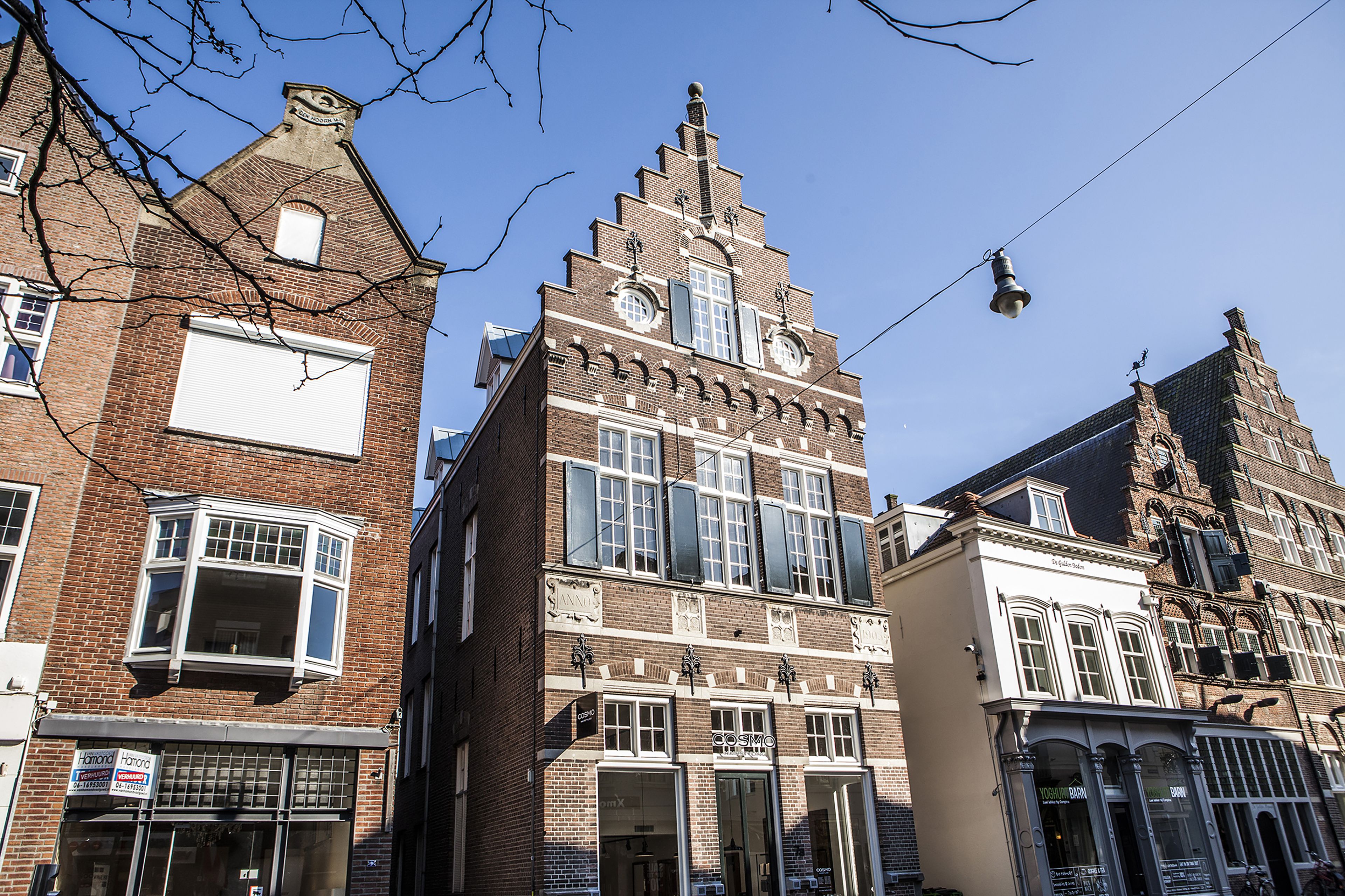 Mặt tiền nơi lưu trú