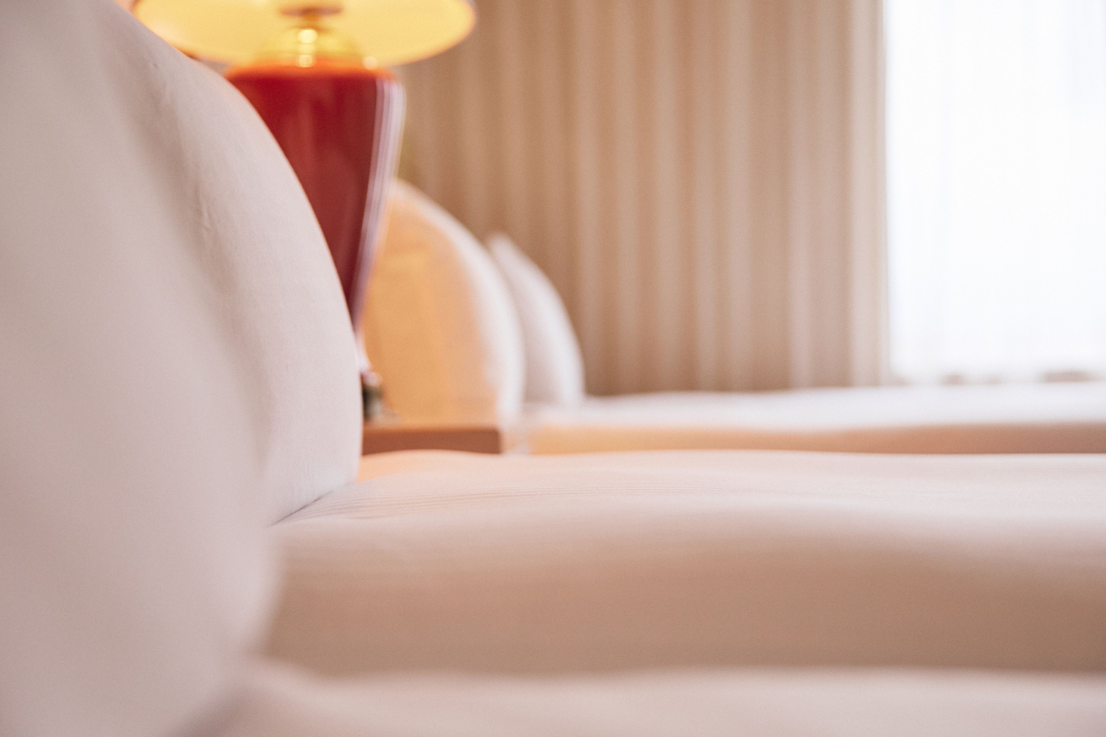 universal room | premium bedding, desk, free wifi, bed sheets