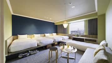 Habitación familiar, 5 habitaciones, para no fumadores, vista a la ciudad | Ropa de cama de alta calidad, escritorio, wifi gratis y ropa de cama