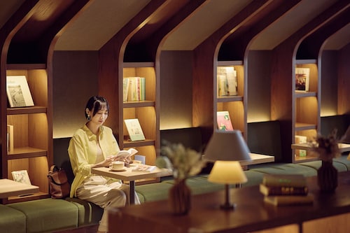 ロビーラウンジ