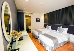 Deluxe Twin Room | Minibar, in-room safe, desk, free WiFi - Riverside Boutique Hotel (Hanoi)