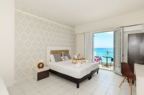 三人房, 陽台 | 客房內保險箱、熨斗/熨衣板、免費無線上網、床單