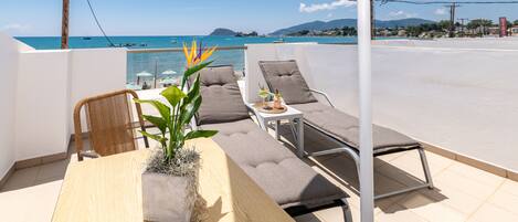 아파트, 침실 2개, 파티오 | 테라스/파티오