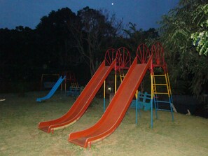 Aire de jeux - extérieure