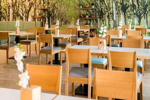 Restaurant - Auszeit Das Hotel Himmelkron (Himmelkron)