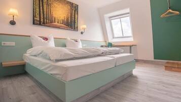 Schreibtisch, schallisolierte Zimmer, kostenloses WLAN, BettwÀsche