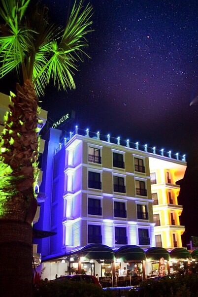 Omur Hotel