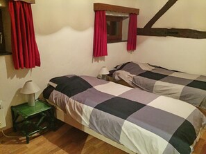 House, 4 Bedrooms, Sauna | 4 bedrooms, cribs/infant beds, free WiFi