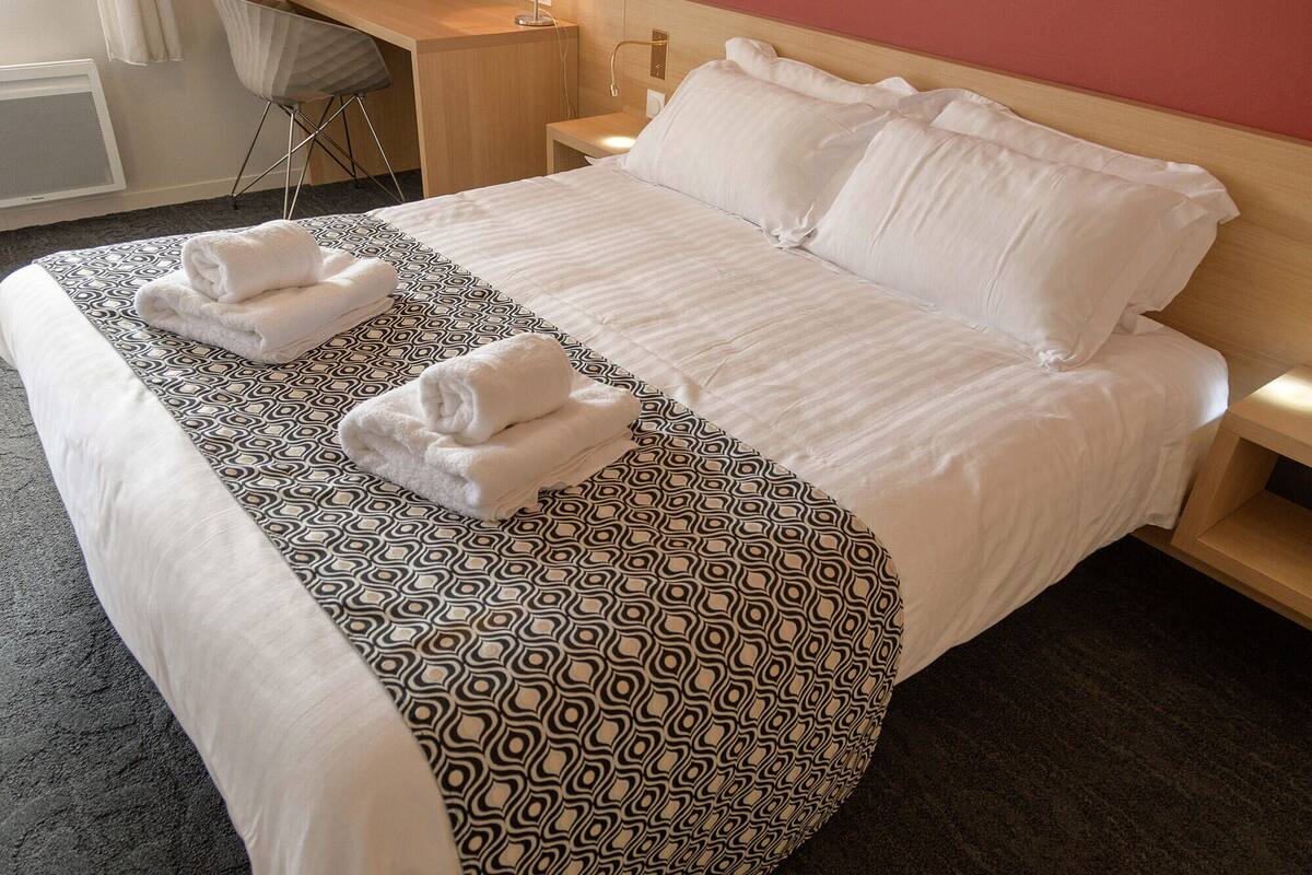 1 bedroom, minibar, individually furnished, iron/ironing board