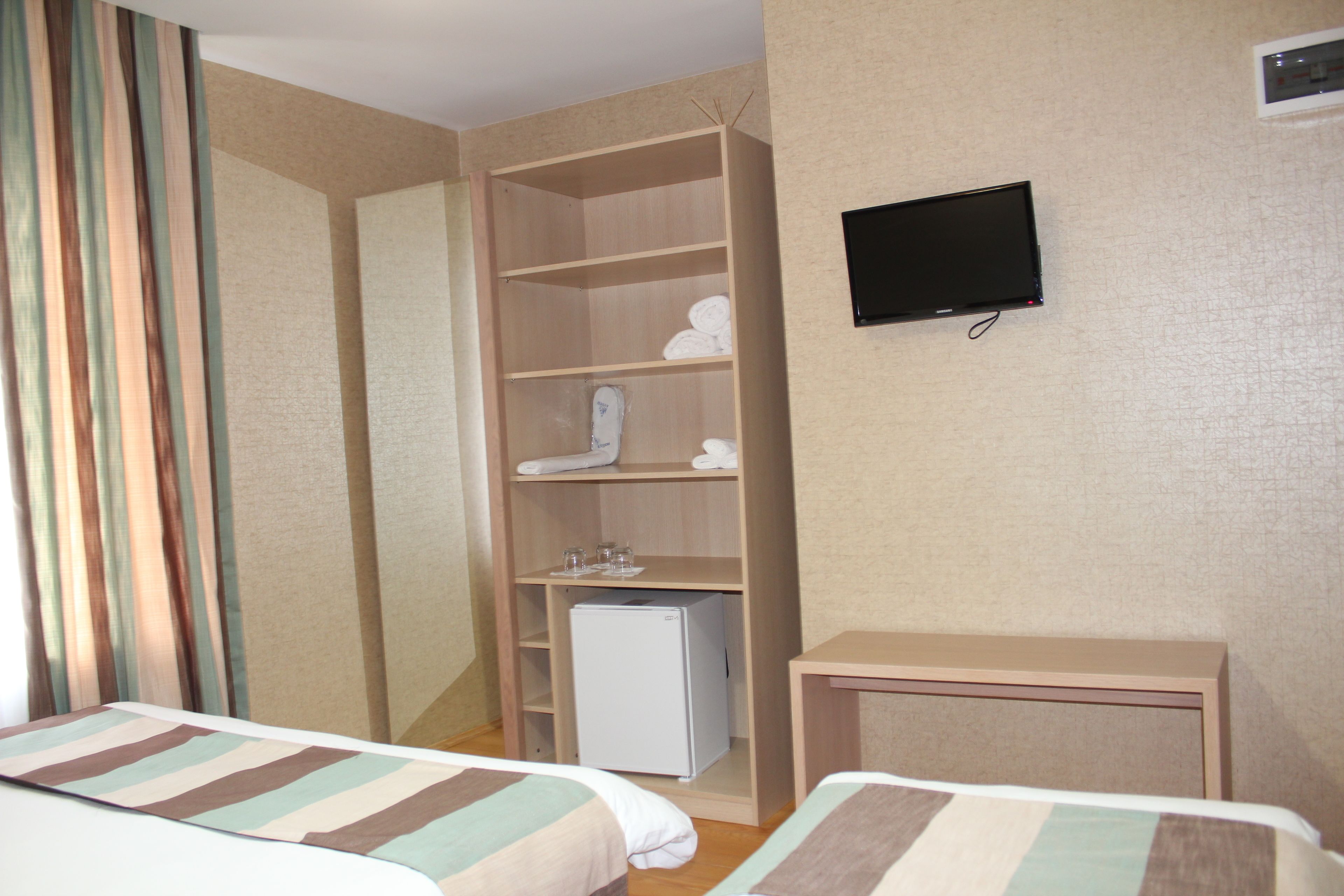 deluxe double or twin room, mountain view | egyptian cotton sheets, premium bedding, minibar, soundproofing