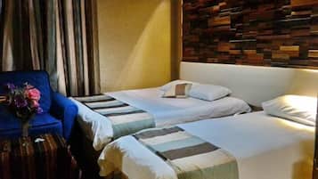 Standard Room, 1 Bedroom | Egyptian cotton sheets, premium bedding, minibar, soundproofing