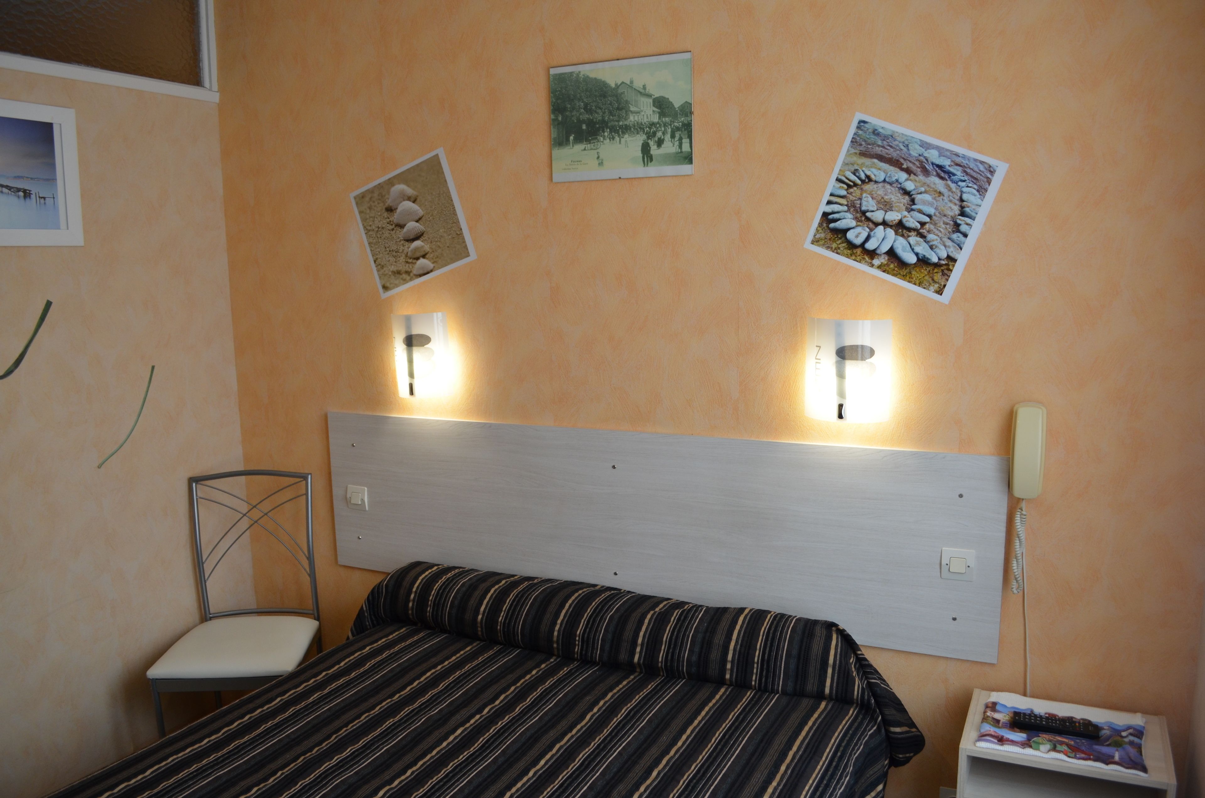 double room | desk, iron/ironing board, free wifi, bed sheets