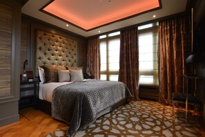 Ropa de cama de alta calidad y artículos del minibar gratis 