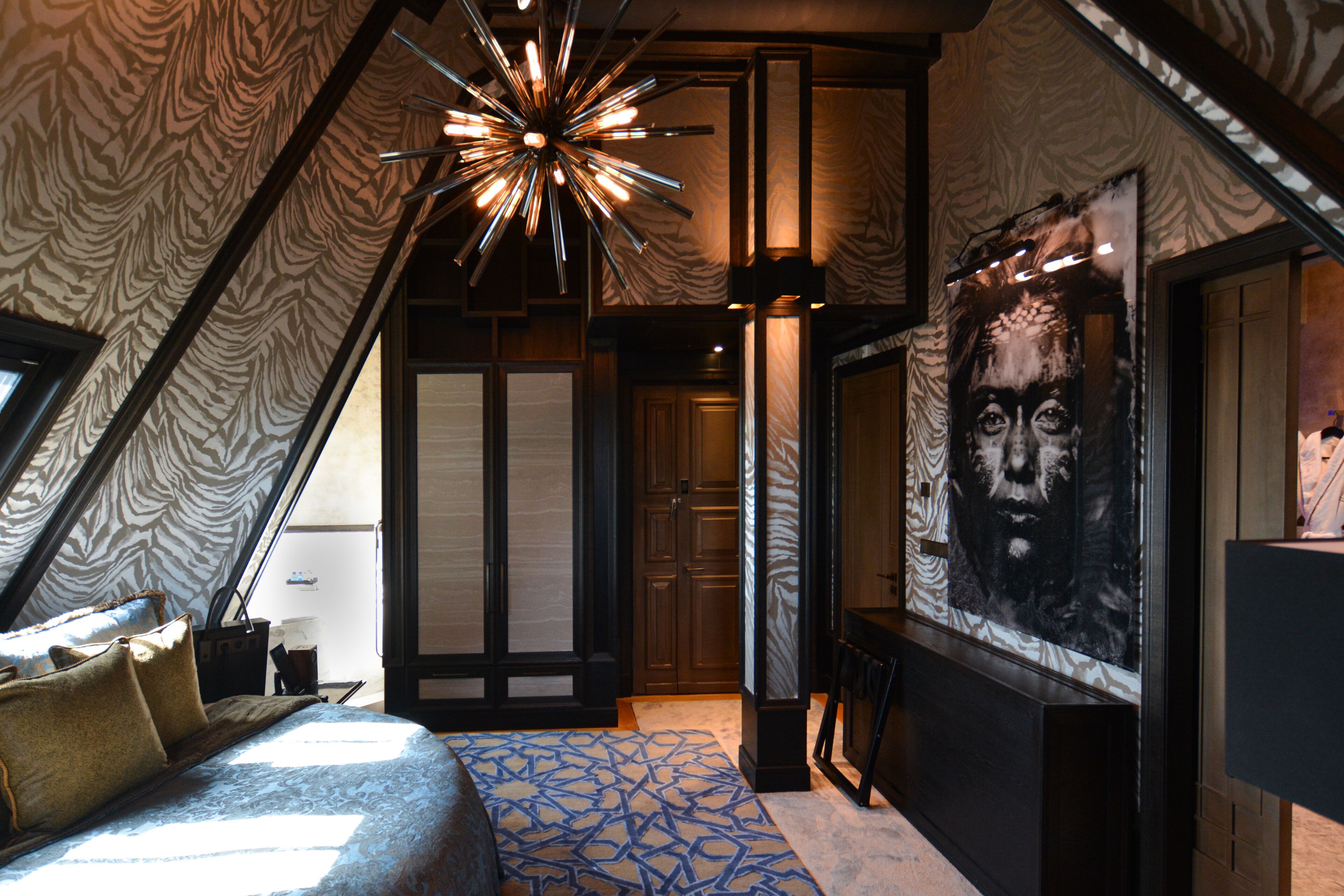 rooftop stage suite | premium bedding, free minibar items, in-room safe