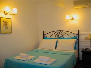Desk, free cribs/infant beds, free WiFi - Assos Sardunya Butik Hotel (Ayvacik)