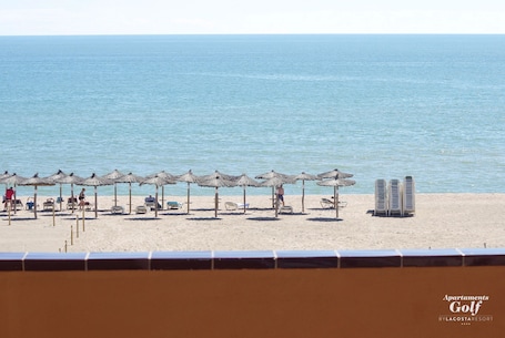Appartement, 2 chambres, vue mer (air conditioning) | Vue sur la plage/l’océan. Apartamentos Beach & Golf Resort