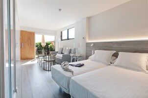 Bangalô, vista para o jardim (air conditioning) | Cofres nos quartos, ferros/tábuas de passar roupa, Wi-Fi de cortesia