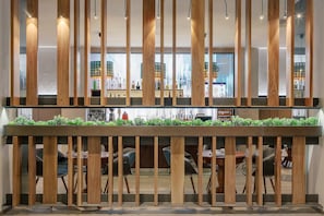 Bar (on property) - Sky Blue Hotel & Spa (Paulestii Noi)
