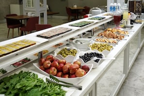 Frokostbuffé er inkludert hver dag