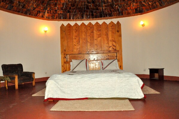 デラックス ダブルルーム | デスク、アイロン / アイロン台、WiFi (無料)