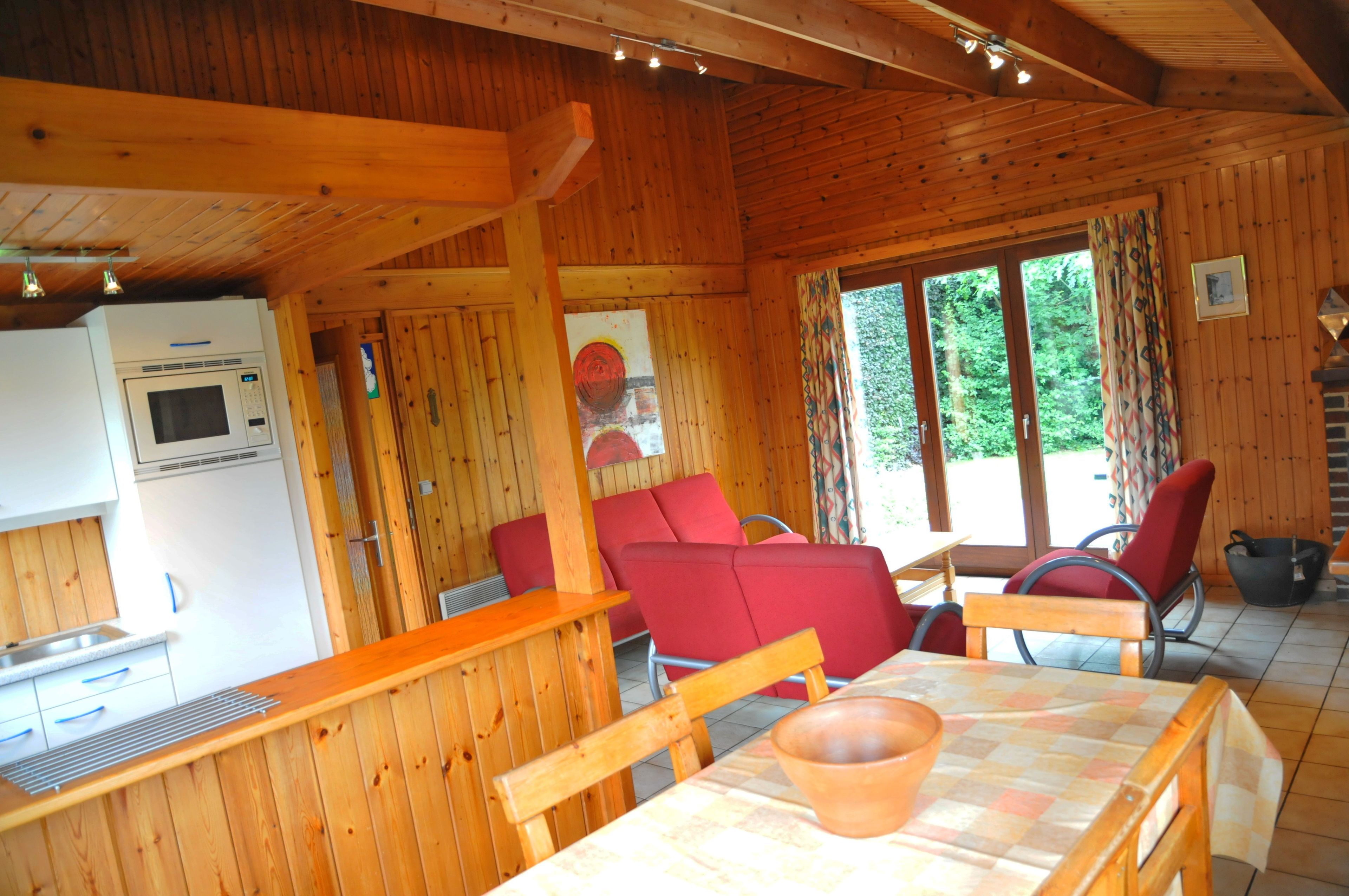 Bungalow, 3 slaapkamers, terras | Dineren op de kamer