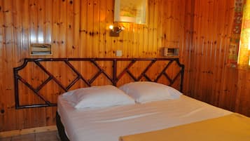 Bungalow, 3 Bedrooms | 3 bedrooms, cribs/infant beds, free WiFi