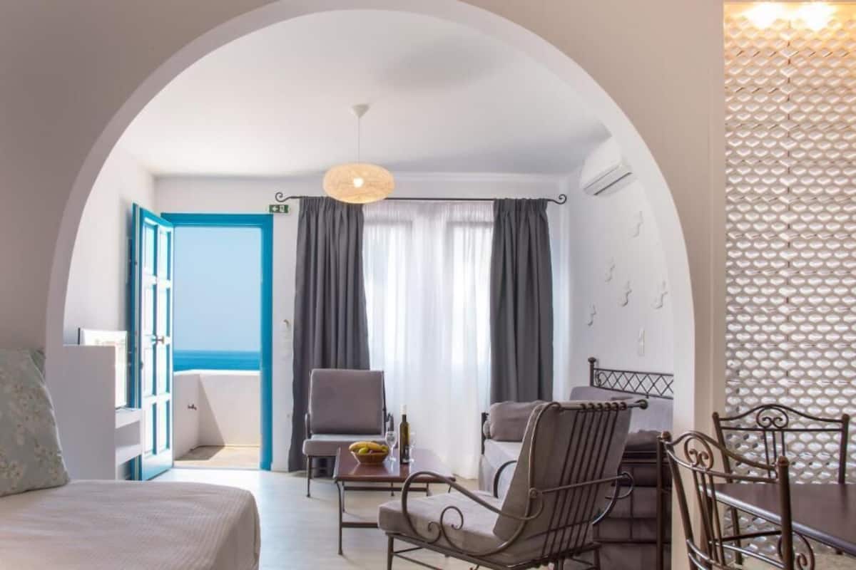 Executive Suite, Sea View | Pillowtop beds, in-room safe, individually decorated