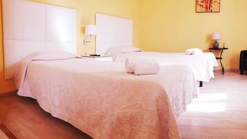 Décoration personnalisée, Wi-Fi gratuit, draps fournis