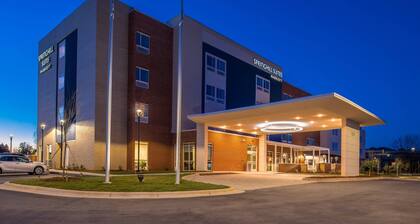 SpringHill Suites by Marriott Greensboro Airport