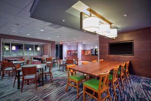 Desayuno buffet incluido todos los días